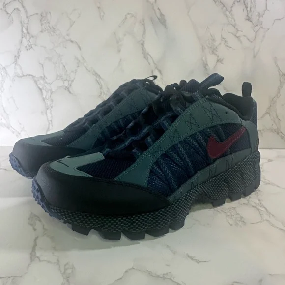 Nike Men's Blue and Black Sneakers - Picture 2 of 6